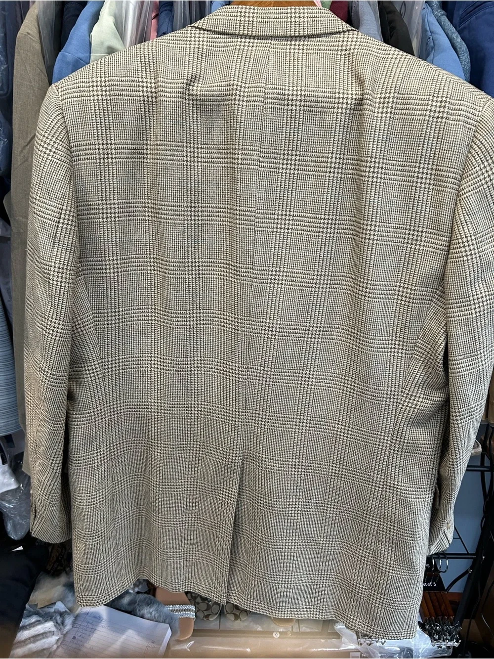Hart Schaffner Marx | 43L | Men's Glen Plaid Blazer in Beige and Black